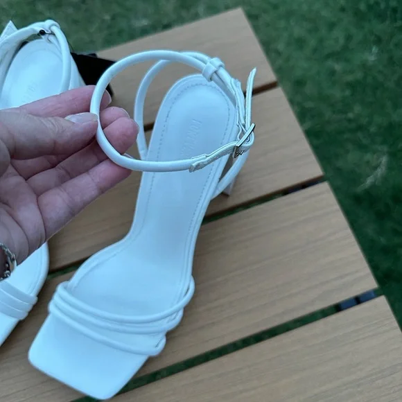 Forever 21 White Strappy Heels - Picture 6 of 10